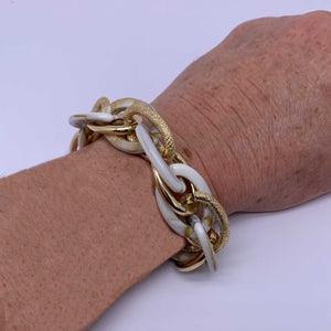 Contemporary Resin and gold bracelet "Mirimar" (Marble)