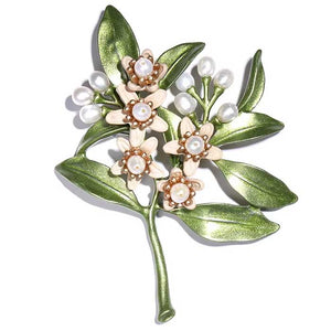 NZ Clematis brooch