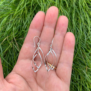 925 Sterling Silver Dangle Earrings "Whakakai"
