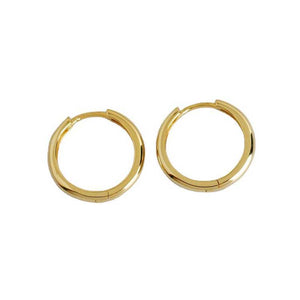 18K Gold Hoop Huggie Earrings "Sacha" (1.5mm)