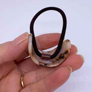 hair ponytail cover close