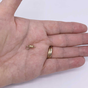 rose gold magnetic clasp frenelle