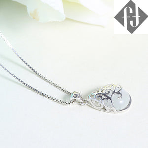 925 Sterling silver necklace with pear shape cat eye stone "Trinity" (White)