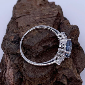 Silver Ring "Countess" (Iolite Mystic Blue)