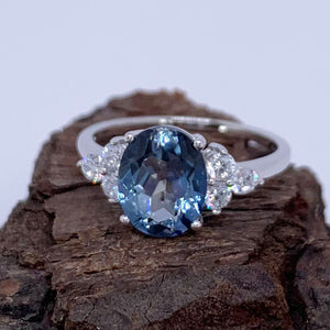 Silver Ring "Countess" (Iolite Mystic Blue)