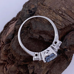 Silver Ring "Countess" (Iolite Mystic Blue)