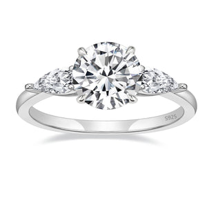 Silver 2 carat Moissanite Ring "Palova"