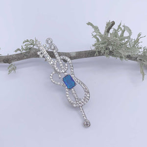 musical brooch silver guitar