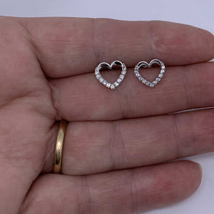 frenelle Jewellery silver heart crystal earrings