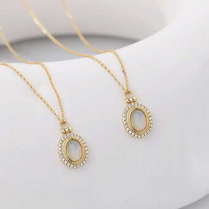 gold necklace jewellery woman nz