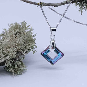silver crystal necklace