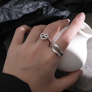 modern silver knot heart ring