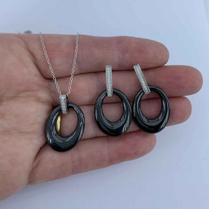 black and silver new zealand jewellery set