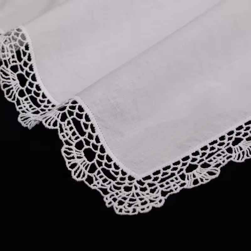 Lace wedding handkerchief in 100% cotton "Gloria"