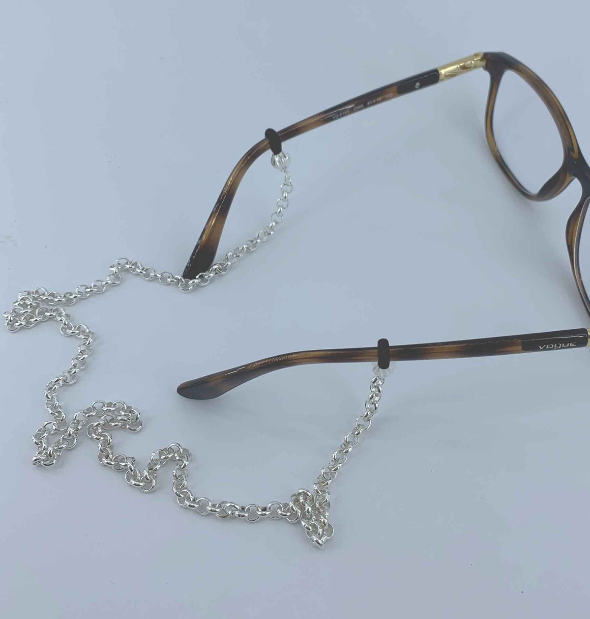 Silver rolo reading glasses chain