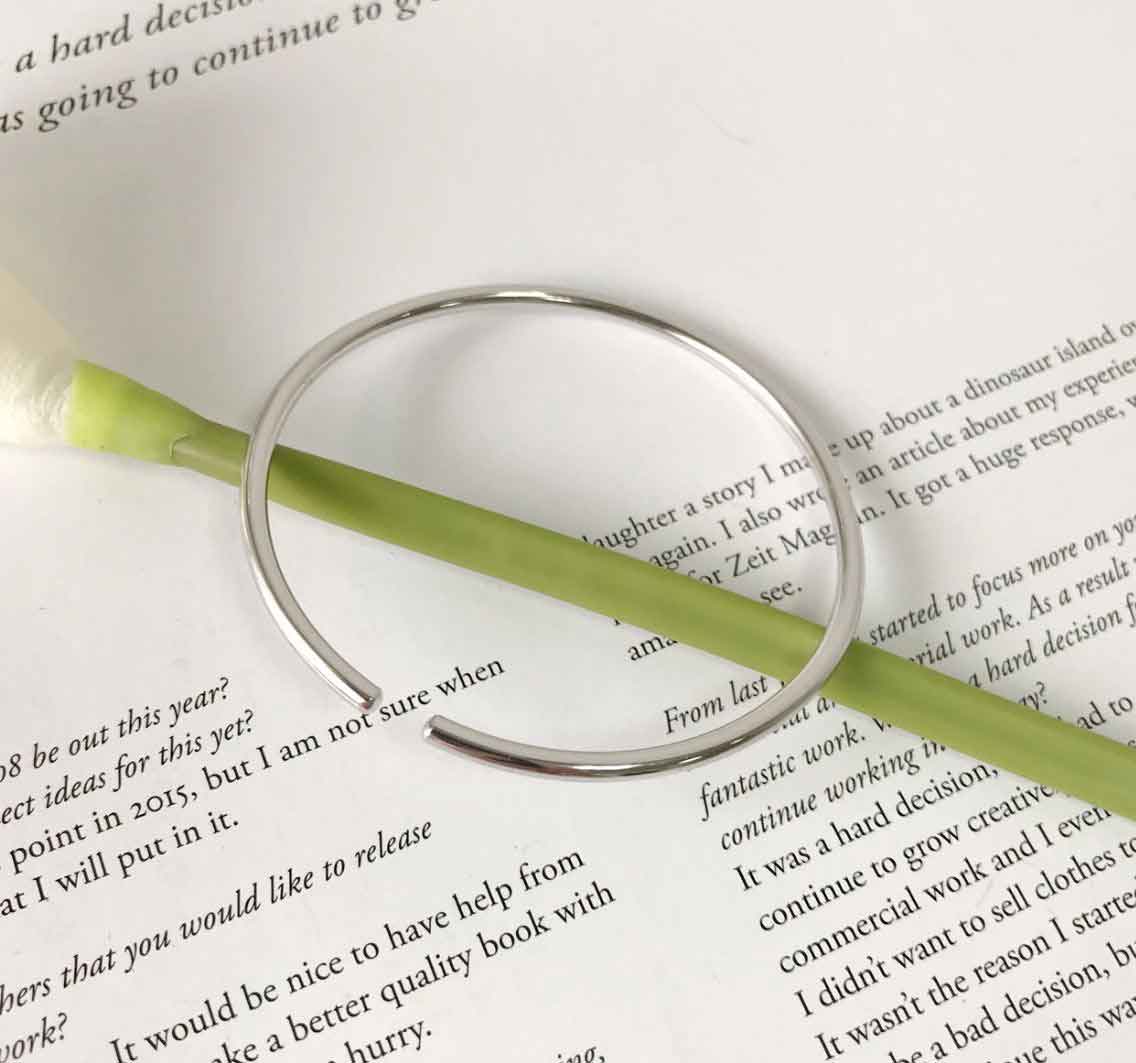 925 Sterling Silver plain thin circle open style bracelet  "Austin"