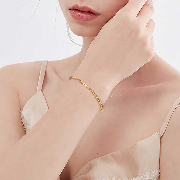 18K Gold Byzantine Style Bracelet "Jackie"