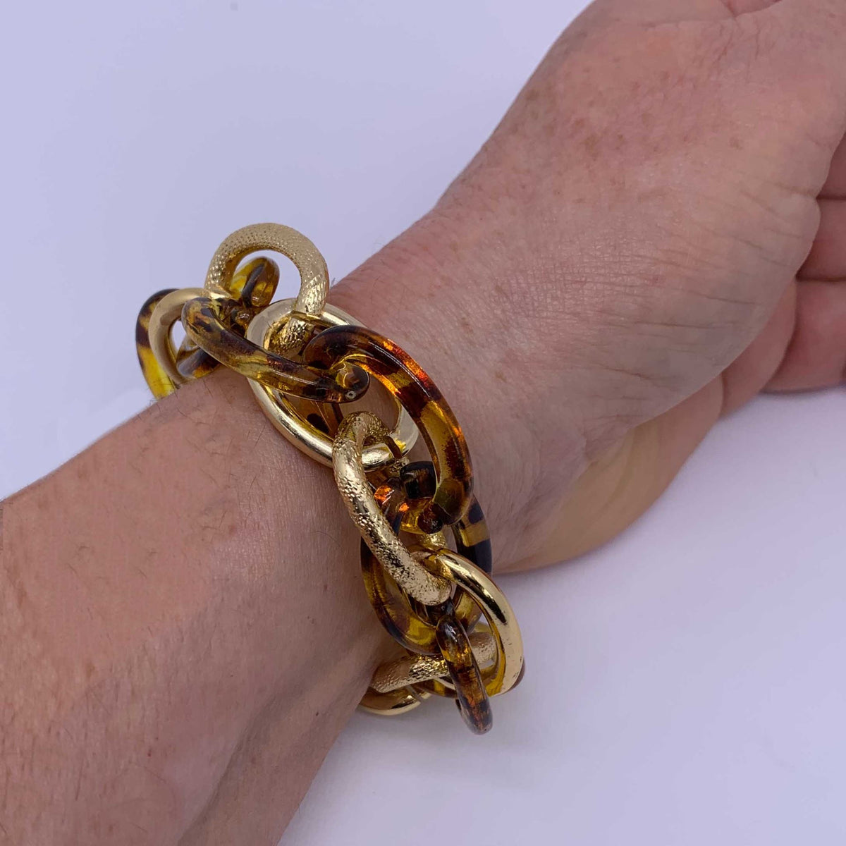 Contemporary Resin and gold bracelet "Mirimar" (Tortoise Shell)