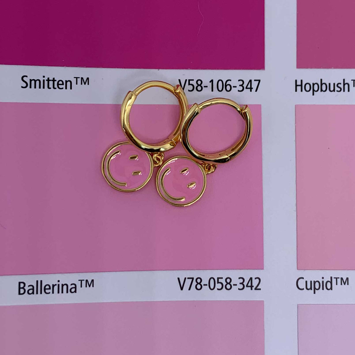 18K Gold Smiley Face Earrings "Penny" (Pink)