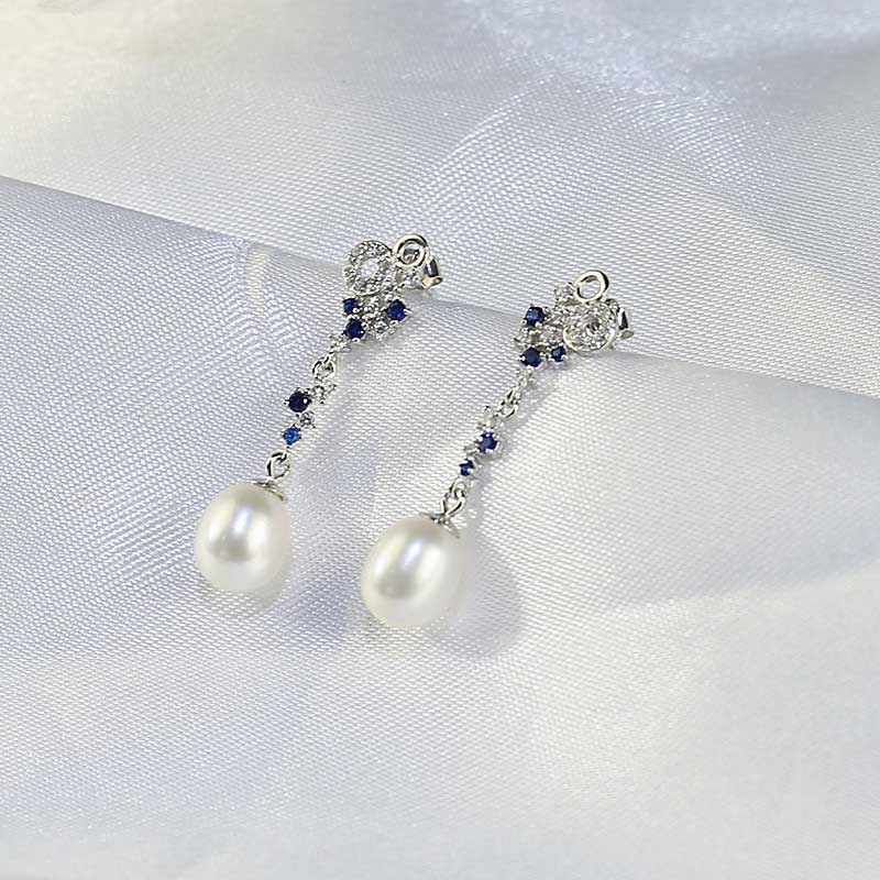 Silver Pearl Drop Earrings "Angelique"