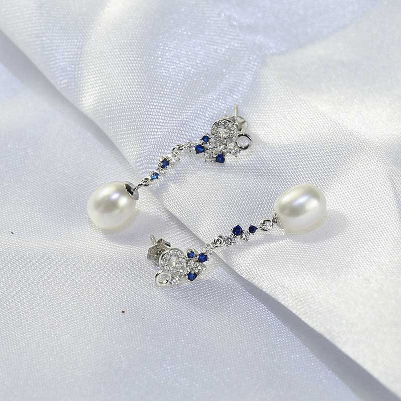 Silver Pearl Drop Earrings "Angelique"