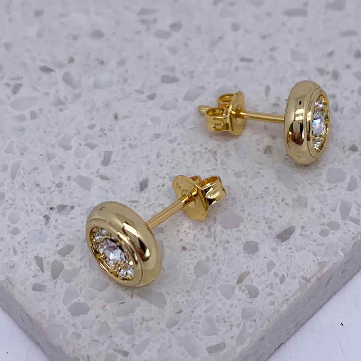 gold round stud earrings online nz