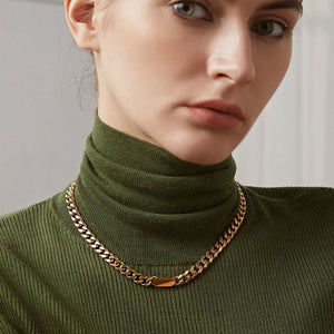 gold curb chain necklace frenelle