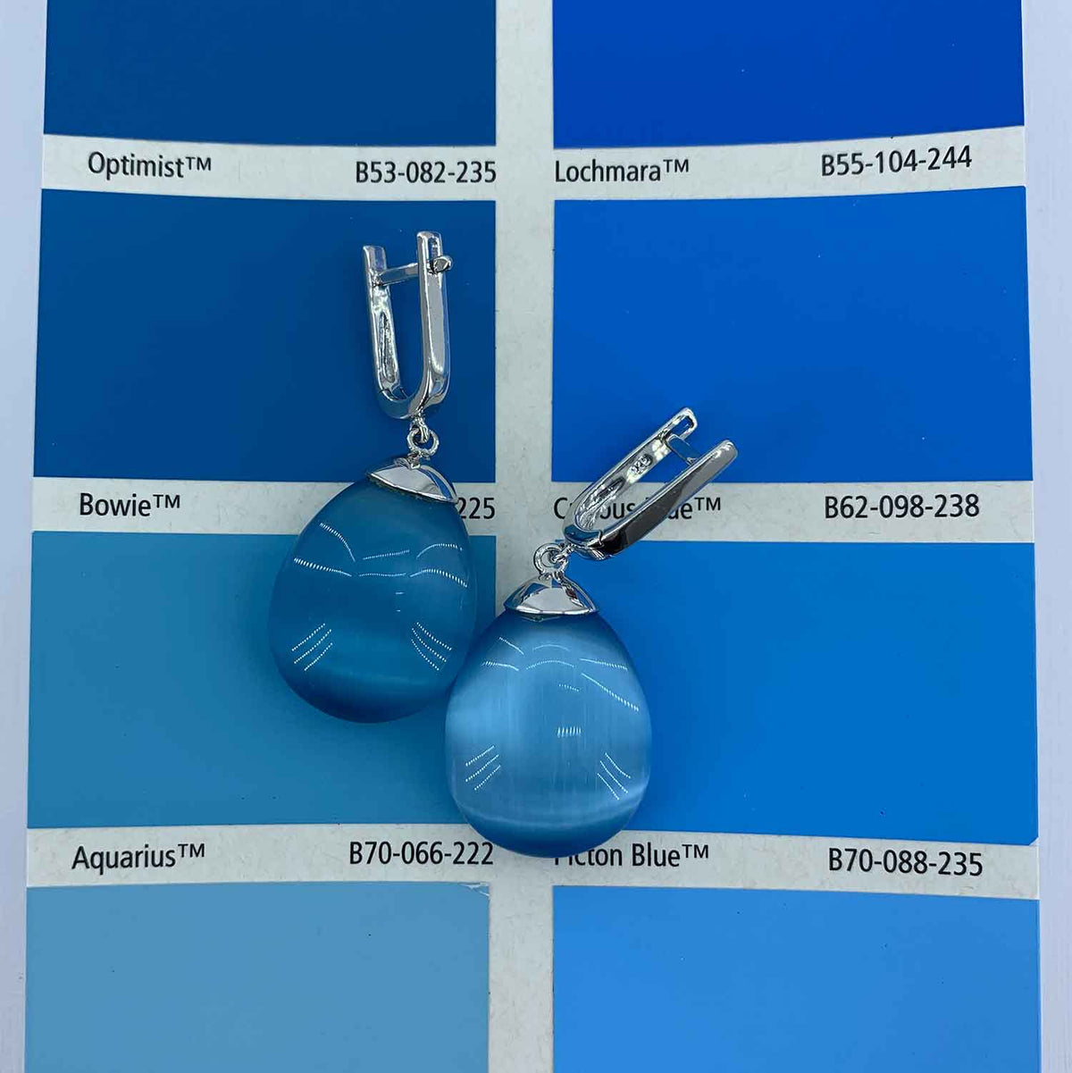 925 Sterling Silver Drop Earrings with Blue Zirconium Stone "Claire"