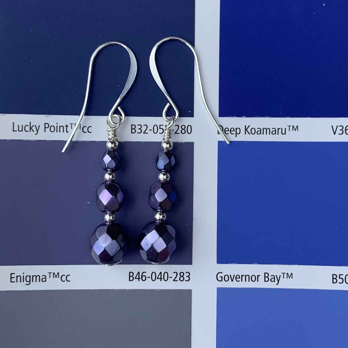 purple drop earrings resene