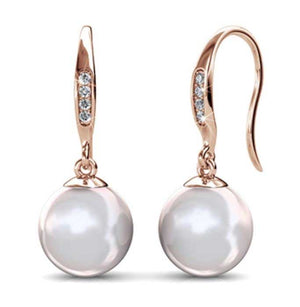 18K White Gold Pearl Dangle Earrings "Delwyn"