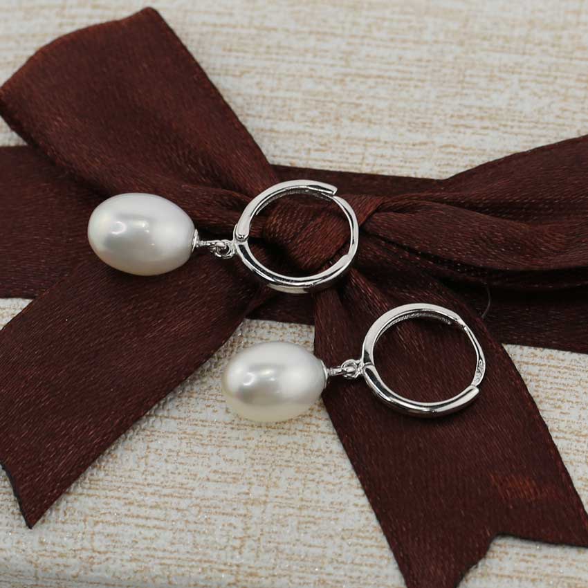 925 Sterling Silver Freshwater Pearl Huggie Earrings  "Eleanora" (White)