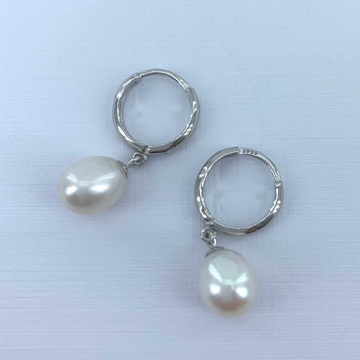 925 Sterling Silver Freshwater Pearl Huggie Earrings  "Eleanora" (White)