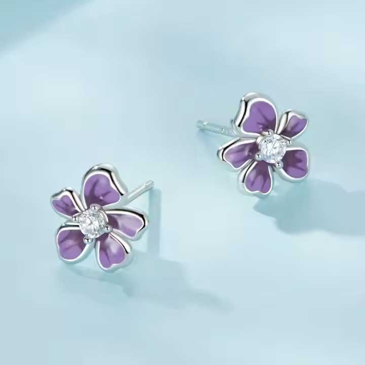 Silver Purple Flower Stud Earrings "Fiala"