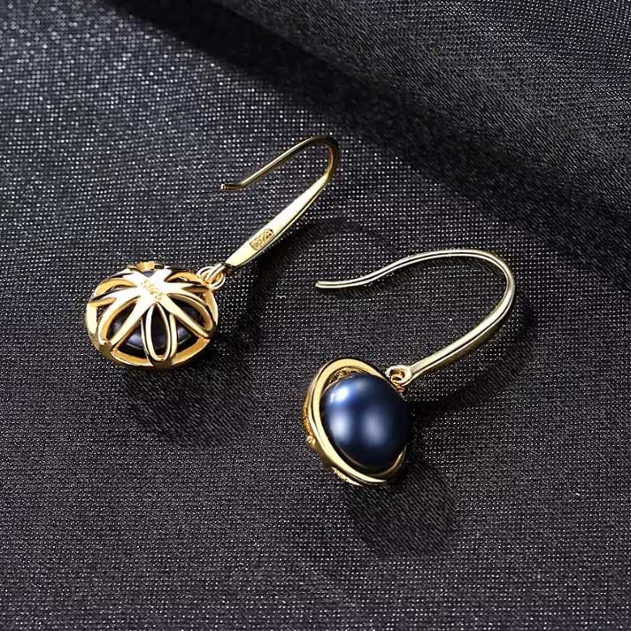 18K Gold Dangle Black Pearl Earrings "Giselle"