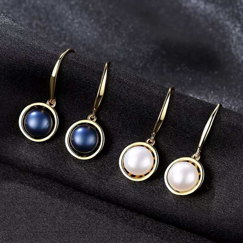 18K Gold Dangle Black Pearl Earrings "Giselle"