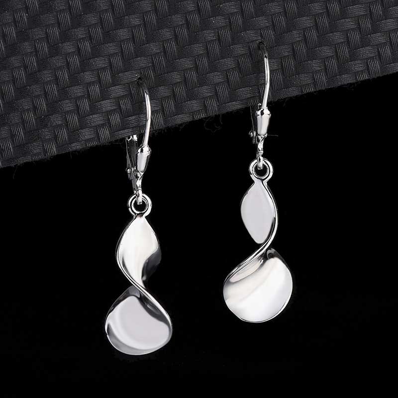 925 Sterling Silver Modern Twist Earrings "Jennifer"