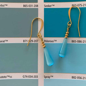 18K Gold Earrings with Cat's Eye Teardrop "Larado" (Blue)