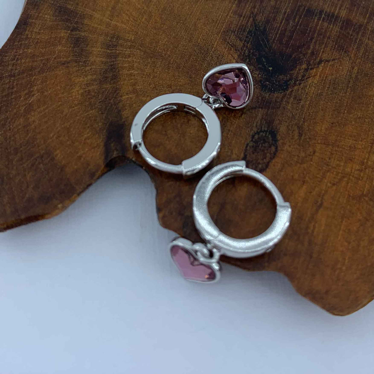 Silver Huggie Earrings with Dangling Heart "Nolana" (Red)