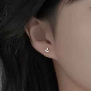 Silver stud earrings 925