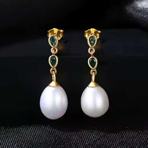 gold pearl earring green