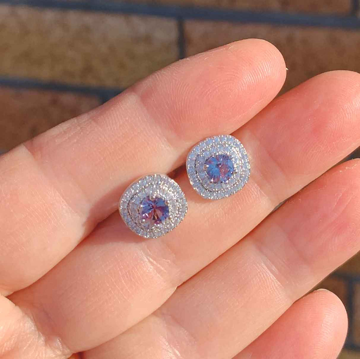 18K White Gold Crystal Alexandrite Earrings "Riveria"