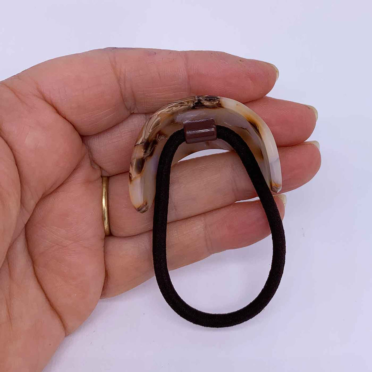 hair ponytail cover curve