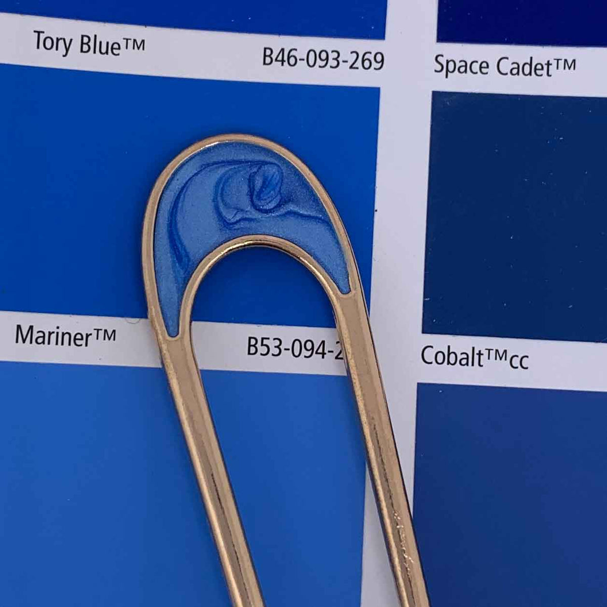 blue hair fork resene