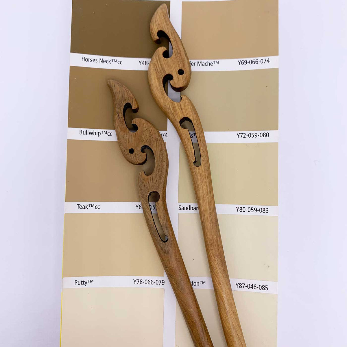 wooden wahine hair stick resene