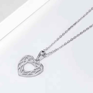 Silver necklace pendant heart frenelle