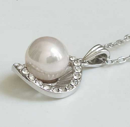18K White Gold Premium Crystal Pearl Jewellery Set  "Delia"