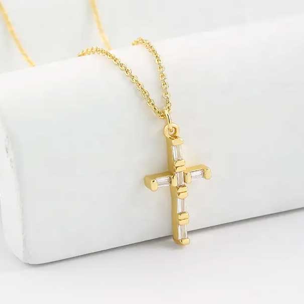 18K Gold CZ Diamond Cross Necklace "Eliana"