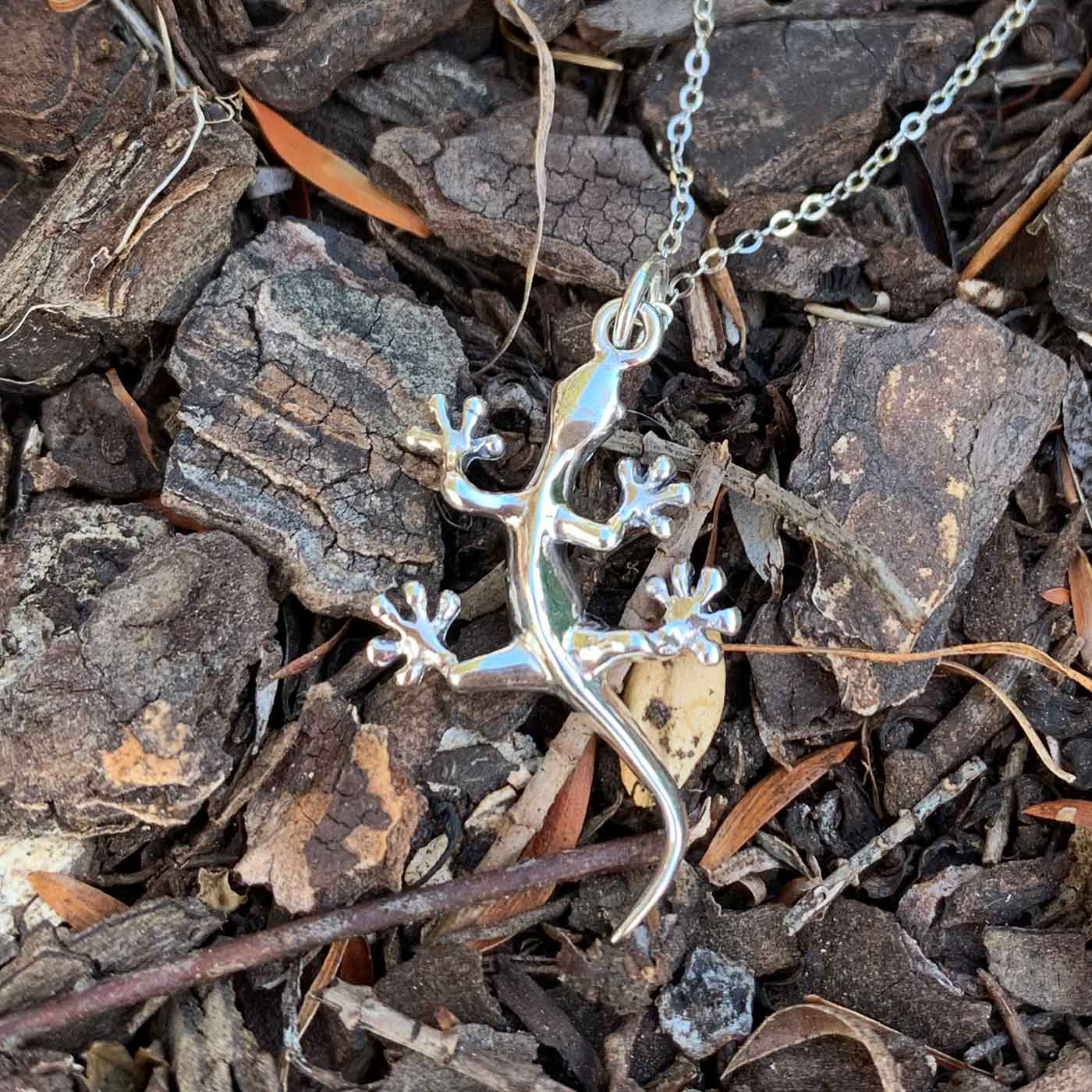 925 Sterling Silver Necklace "Gecko"