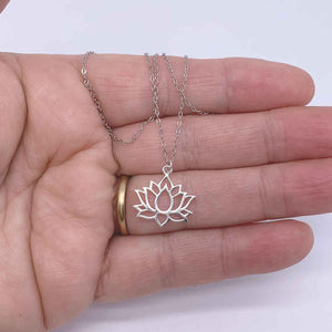 silver lotus necklace frenelle