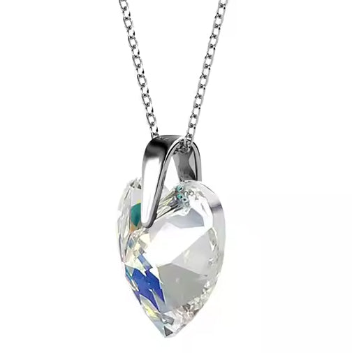 18K White Gold Crystal Heart Necklace "Meredith"